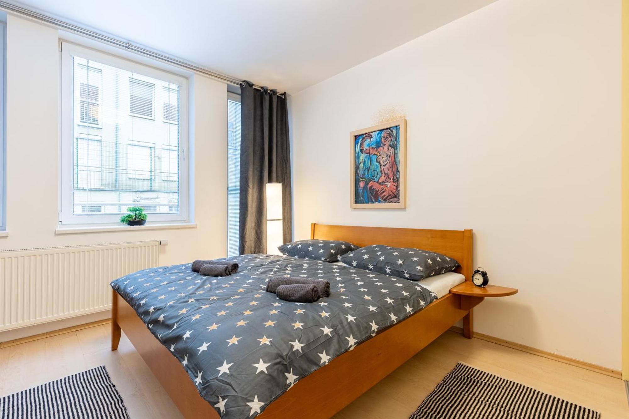 דירות ברטיסלאבה Castle Vista Getaway, Free Parking מראה חיצוני תמונה