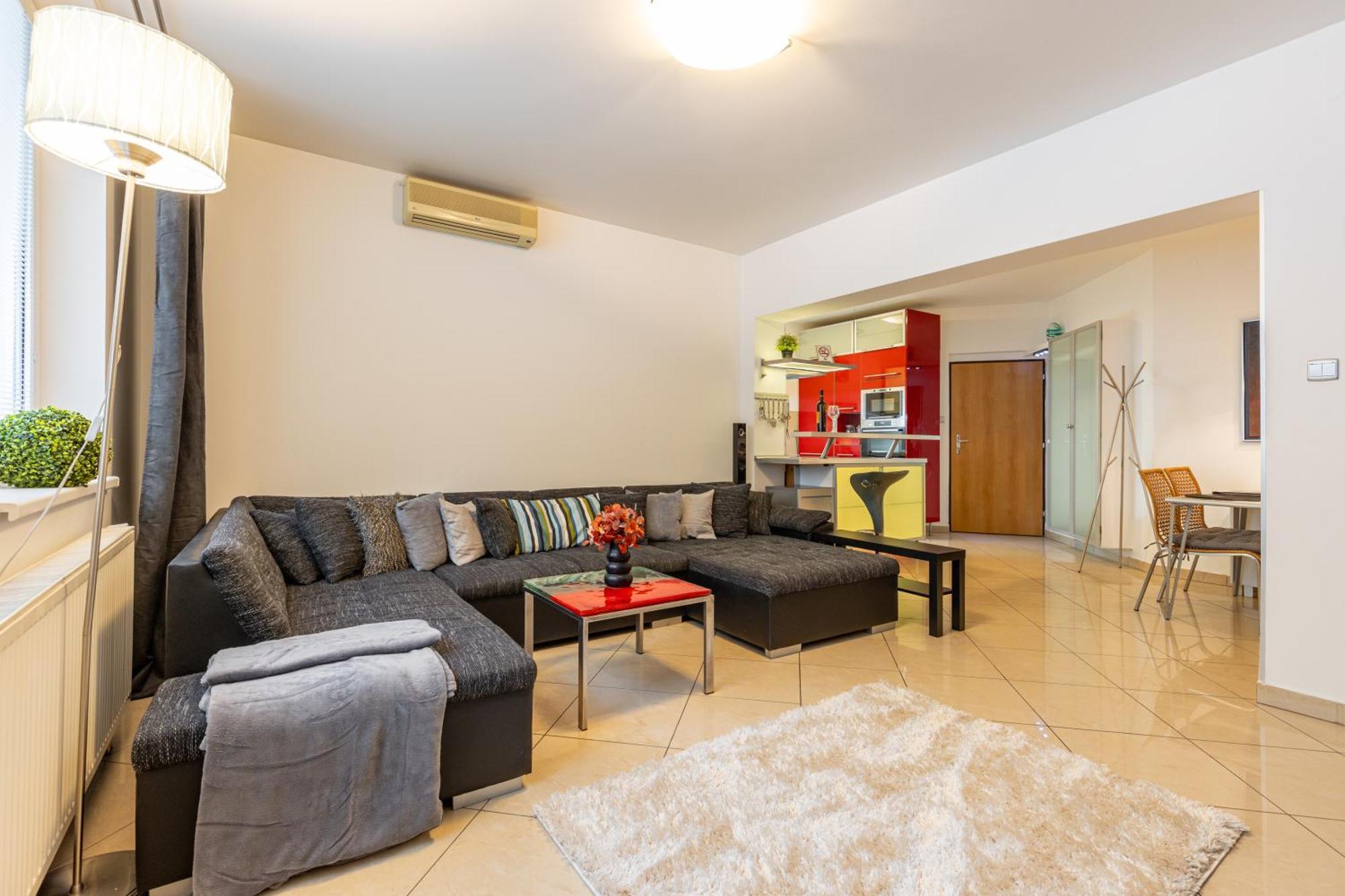 דירות ברטיסלאבה Castle Vista Getaway, Free Parking מראה חיצוני תמונה