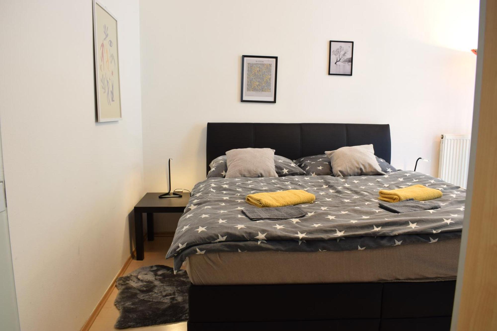 דירות ברטיסלאבה Castle Vista Getaway, Free Parking מראה חיצוני תמונה